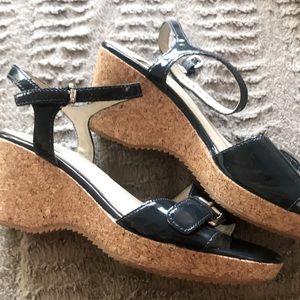 Boden patent sandals EUC 39 fit  8.5 adjustable